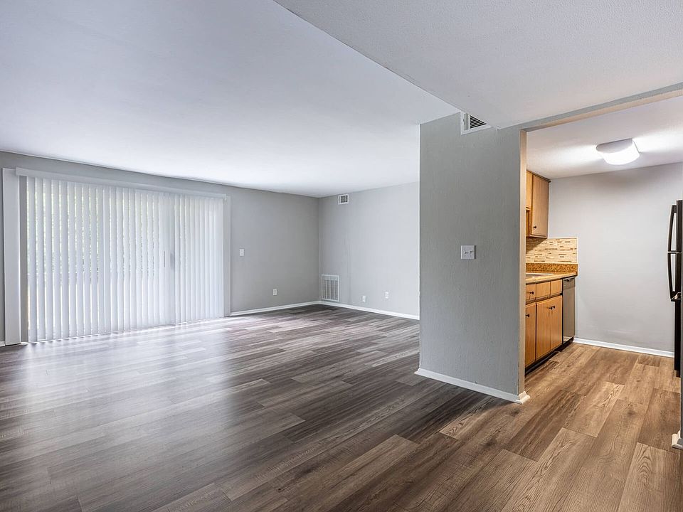 1st image of 4420 Flowerdale Ave #G