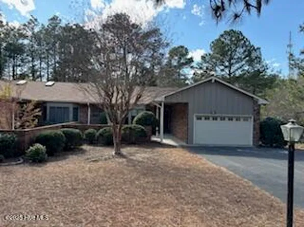 624 Redwood Drive, Southern Pines, NC 28387