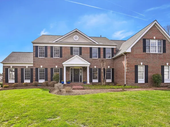 1702 Raleigh Hill Rd, Vienna, VA 22182