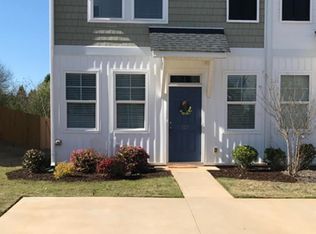 121 Valley Creek Dr, Boiling Springs, SC 29316