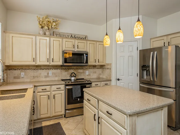 5743 Cambridge Bay Dr — Photo 29