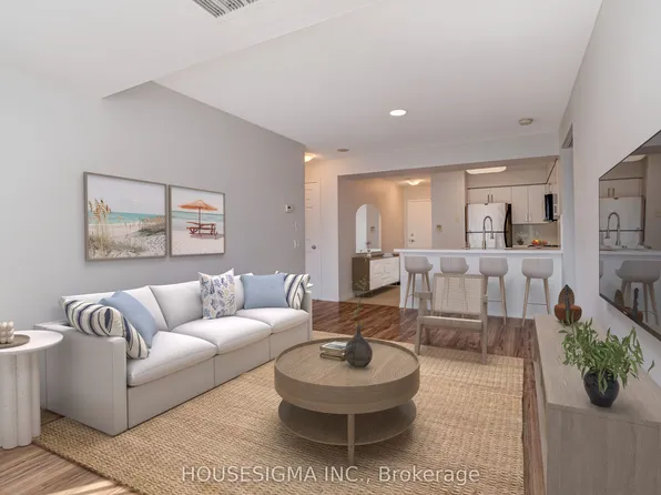 28 Harrison Garden Blvd #901, Toronto, ON M2N 2T3