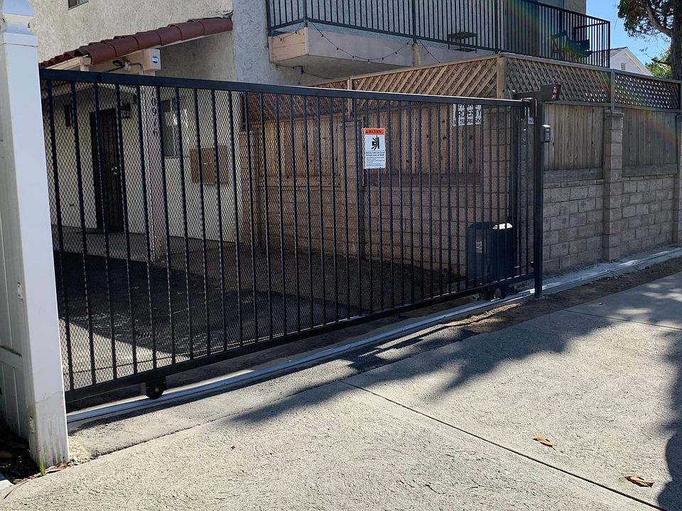 1st image of 10916 Landale St #3
