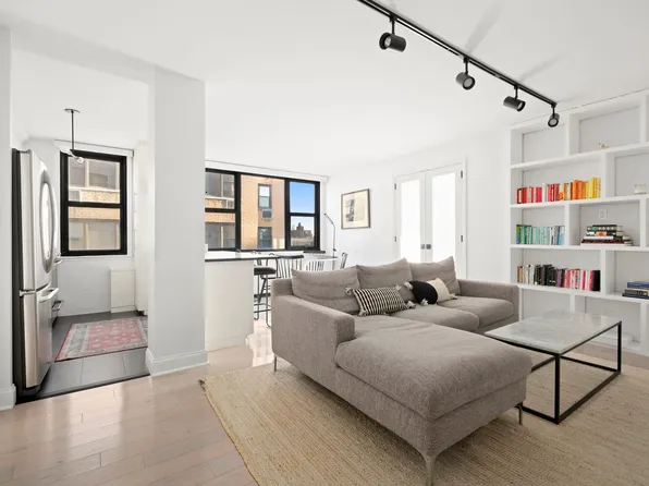 130 East 18th Street 11G image 1 of 10