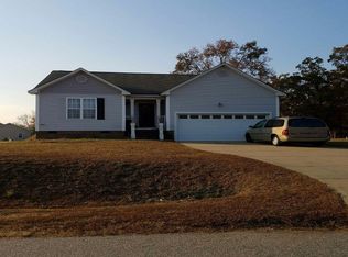 17 Golden Curls Ct, Clayton, NC 27520