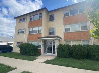2807 N McVicker Ave APT 3N, Chicago, IL 60634