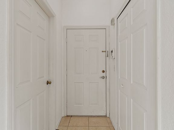 4th image of 5017 City St APT 1927