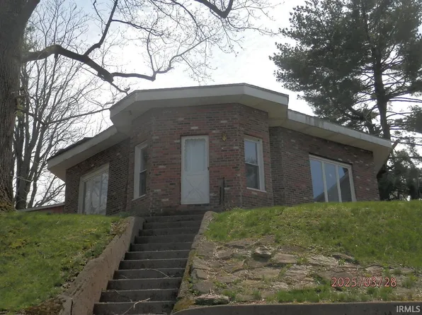 410 Walnut St, Rockport, IN 47635