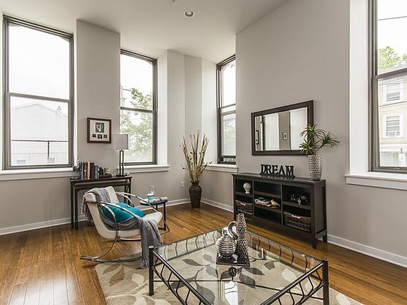 3rd image of 3640 Stanton St #2016108