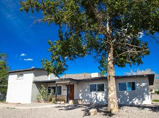 2412 Cambridge Ave, Alamogordo, NM 88310
