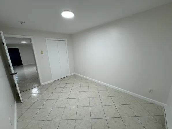 122 Central Avenue image 9 of 11