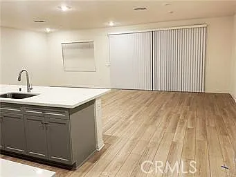 4 bed, 2.5 bath, 2503 sqft, $3,900 — Photo 3