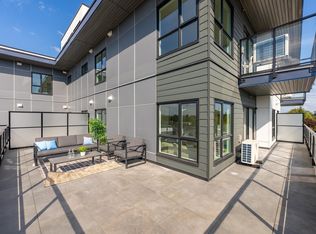 5398 207th St #503, Langley, BC V3A 2E6
