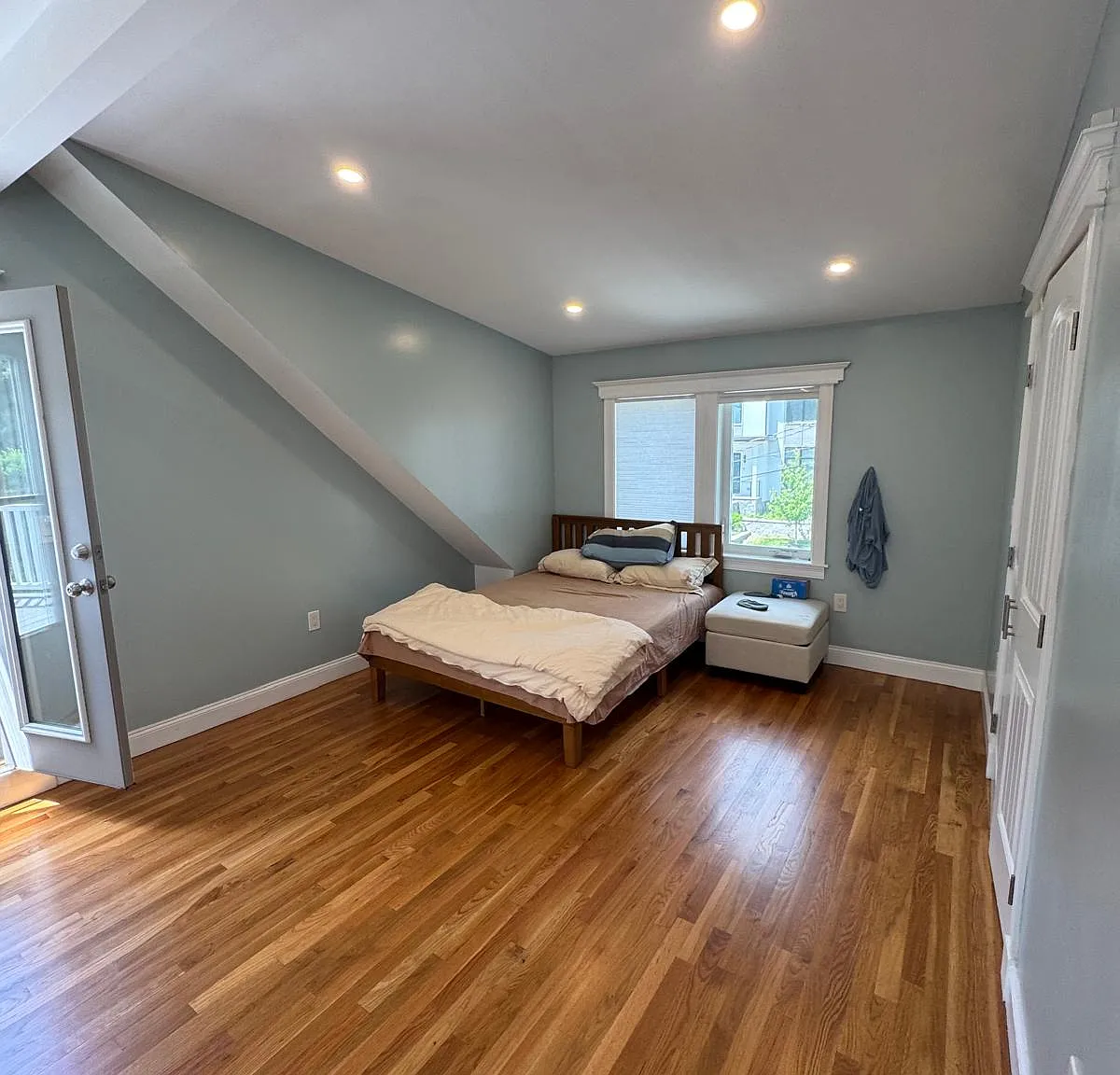 3 bed, $6,500 — Photo 3