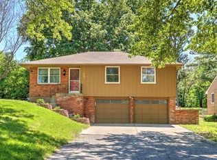 4105 N Walrond Ave, Kansas City, MO 64117