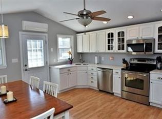 15 Sherman Rd, North Reading, MA 01864