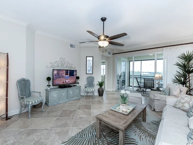 8581 Amberjack Cir #303 — Photo 24