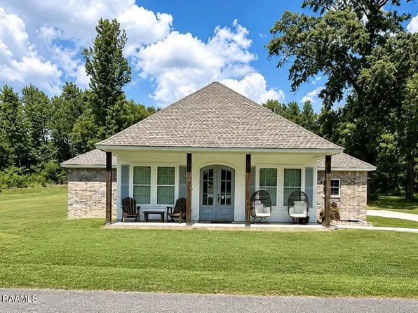 649 Laddie James Cir, Opelousas, LA 70570