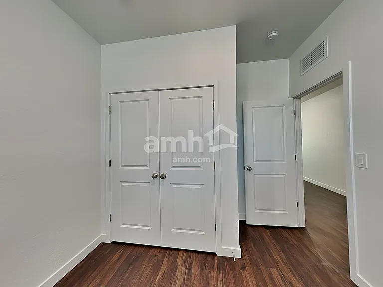 18449 W Honeysuckle Dr — Photo 15