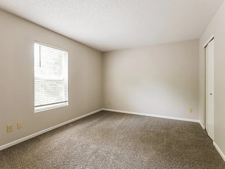 9205 Middlebury Way — Photo 13