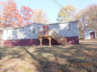 100 Hartman Hill Rd, Milford, PA 18337