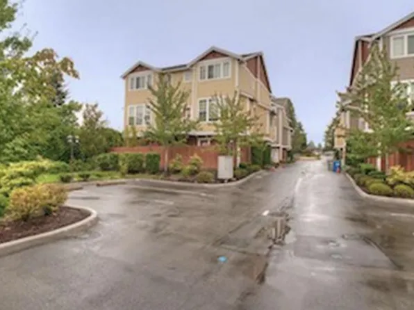 11023 SE 240th St Unit G2, Kent, WA 98031