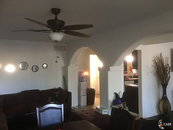 3rd image of 505 N East St