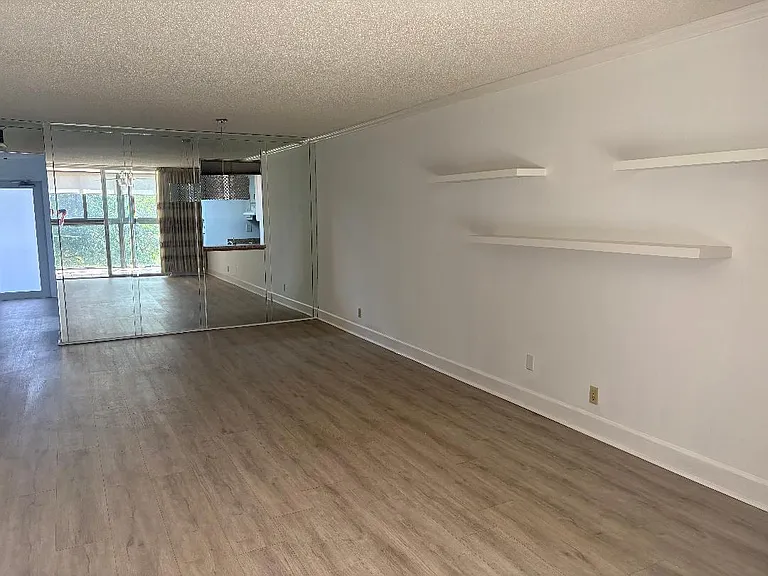 357 N Rock Island Rd #306 — Photo 6