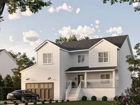 83 Warfield Ave, Hull, MA 02045