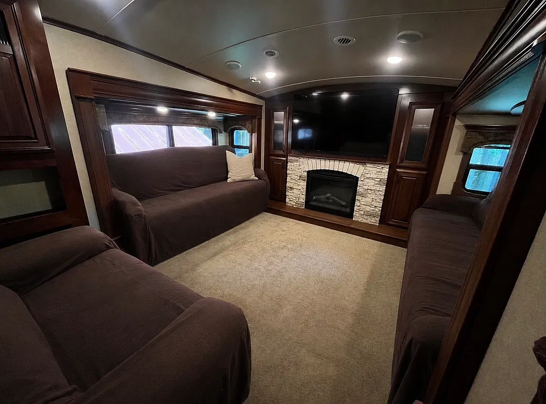 1 bed, 450 sqft, $1,000 — Photo 1