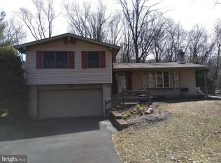 2555 Martin Rd, Willow Grove, PA 19090