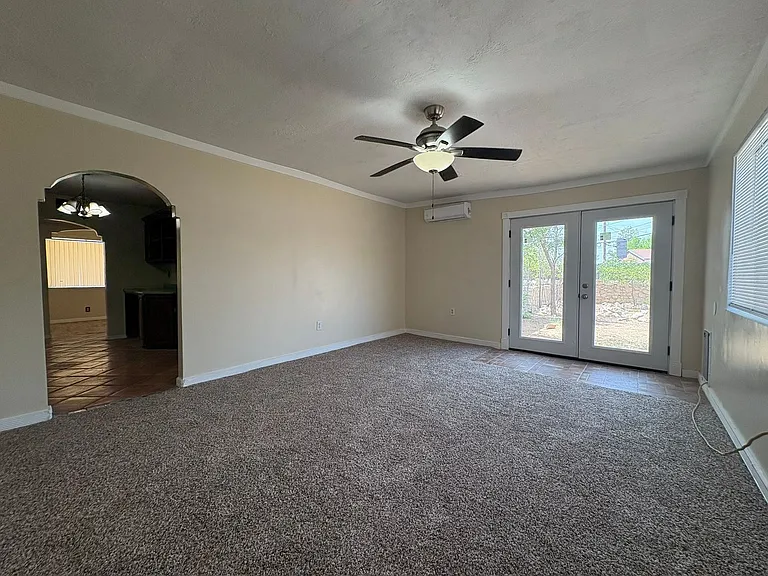 10309 Shoshone St — Photo 25