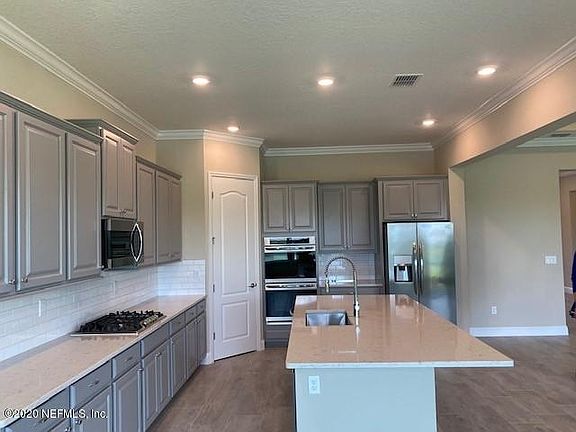 5th image of 572 Antila Way