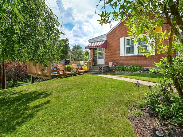 414 William St, West View, PA 15229