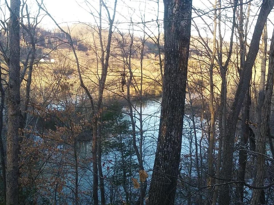 2nd image of 618 Mehaffey Rd