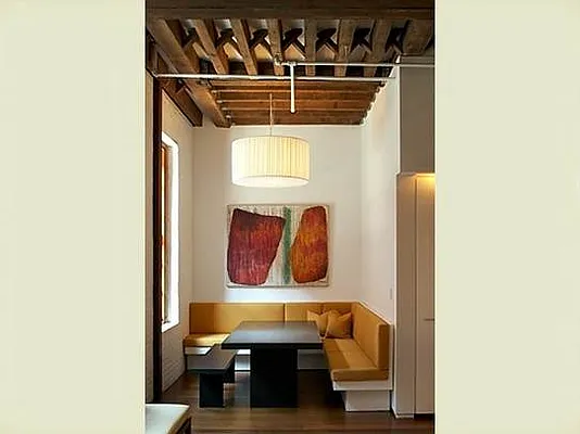 Sold by Stribling | media 11