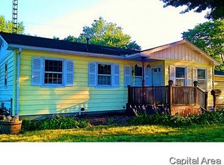 3305 Moorgate Dr, Springfield, IL 62703