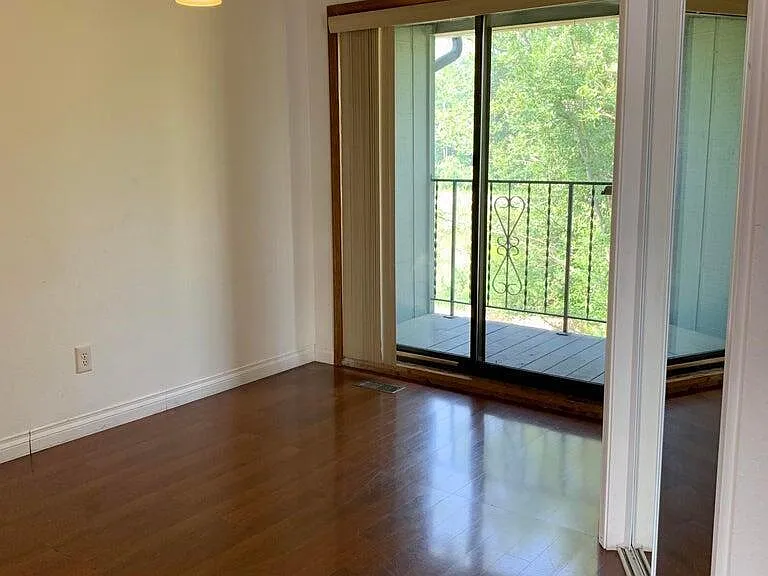 8050 Pioneer Dr #1001 — Photo 7