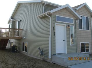 4720 53rd St S, Fargo, ND 58104