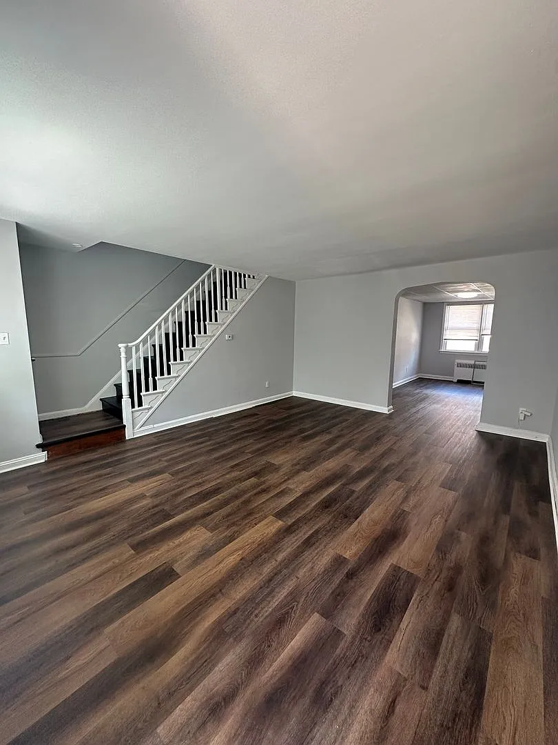 3 Bed, 1 Bath available for rent! — Photo 2