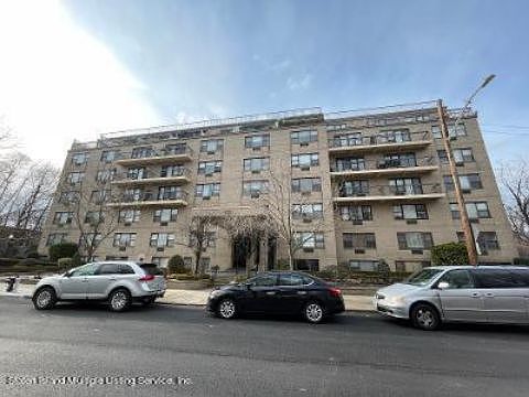1st image of 175 Zoe St APT 1F