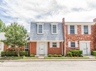 1131 Roaring Springs Rd, Fort Worth, TX 76114