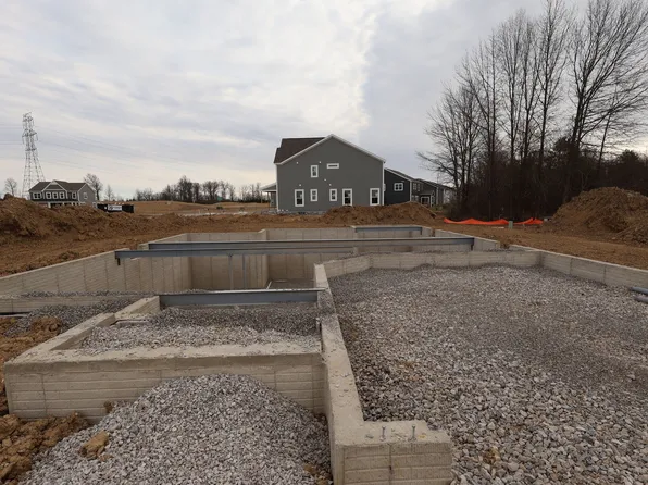 545 Fadley Loop E, Delaware, OH 43015