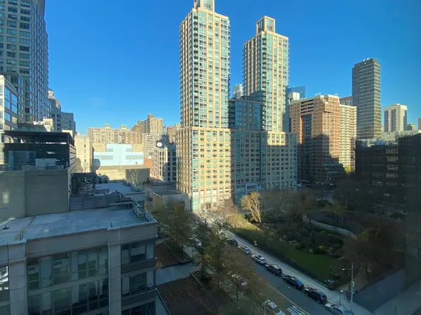 400 West 63rd Street image 5 of 9