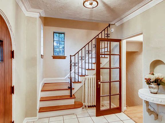 4th image of 1201 N Oak Park Ave