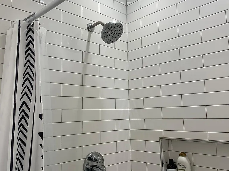 1229 Euclid Ave NE #1 — Photo 9