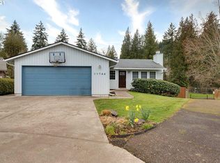 11744 SE Sunnycreek Ln, Clackamas, OR