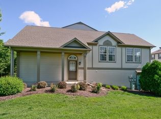 432 Conservatory Ln, Aurora, IL 60502