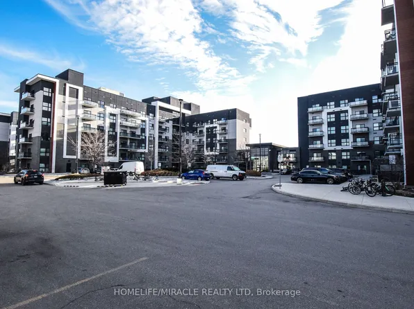 102 Grovewood Cmn #632, Oakville, ON L6H 0X2