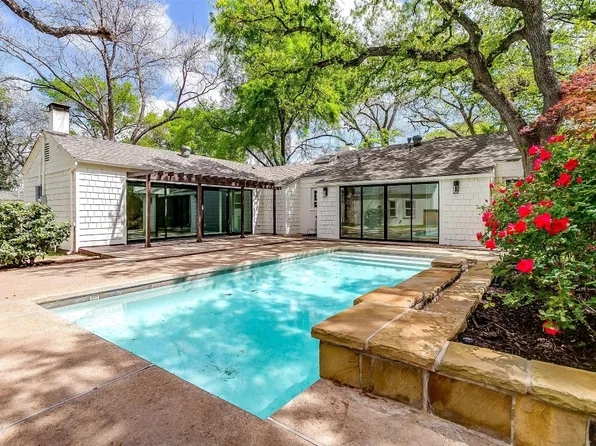 615 Eastwood Ave, Fort Worth, TX 76107